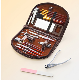 Maniküre-Set Kroko, 18-tlg. Maniküre-Set Kroko, 18-tlg.