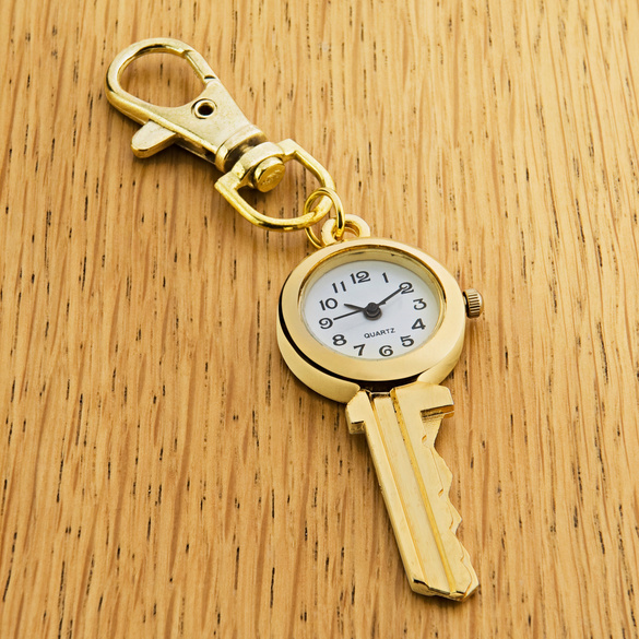 Schlüsselanhänger "Schlüssel mit Uhr"