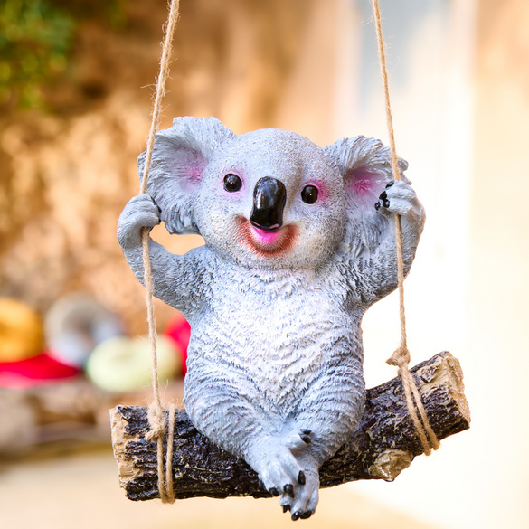 Gartenfigur "Koala auf Schaukel"