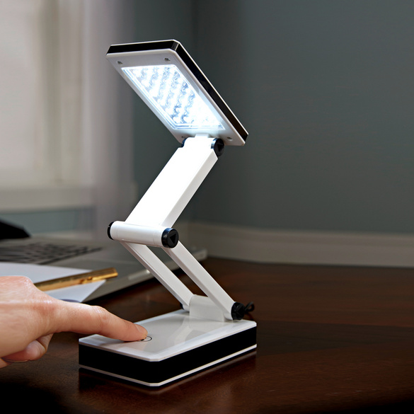 LED-Schreibtischlampe klappbar