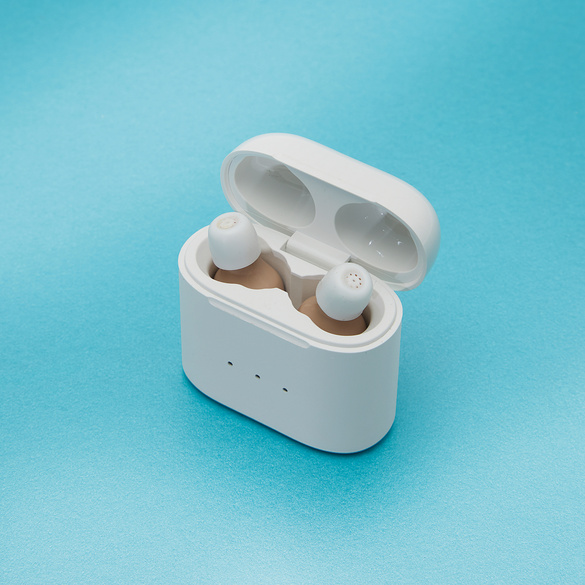 Hörverstärker digital im Earbuds-Design