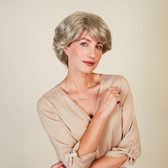 Naturell Perücke "Lisa" grau
