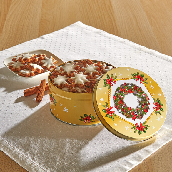 Gebäckdose "Weihnachtskranz" mit Zimt-Sternen