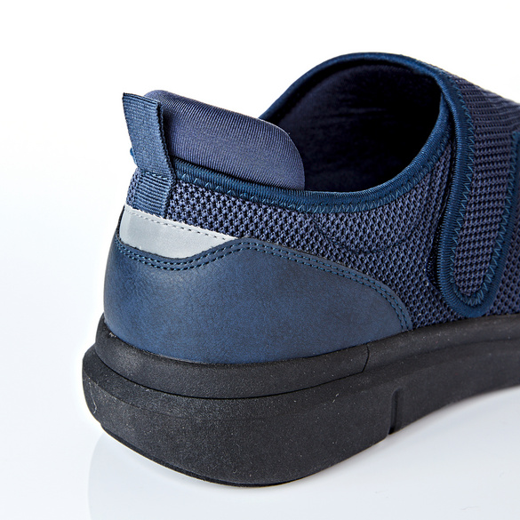 Komfort-Schuh mit Klettverschluss blau