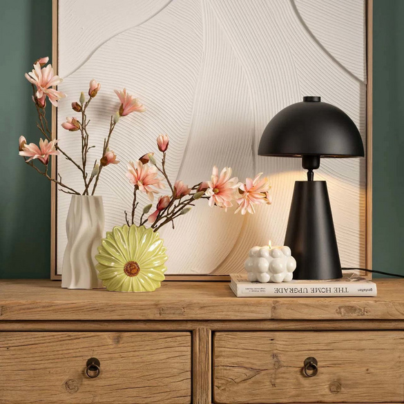 Vase in Blütenform aus Keramik Grün