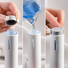 Toilettenbürste mit nachfüllbarem Sprühkopf