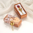 Deko-Rose rot in Geschenkbox